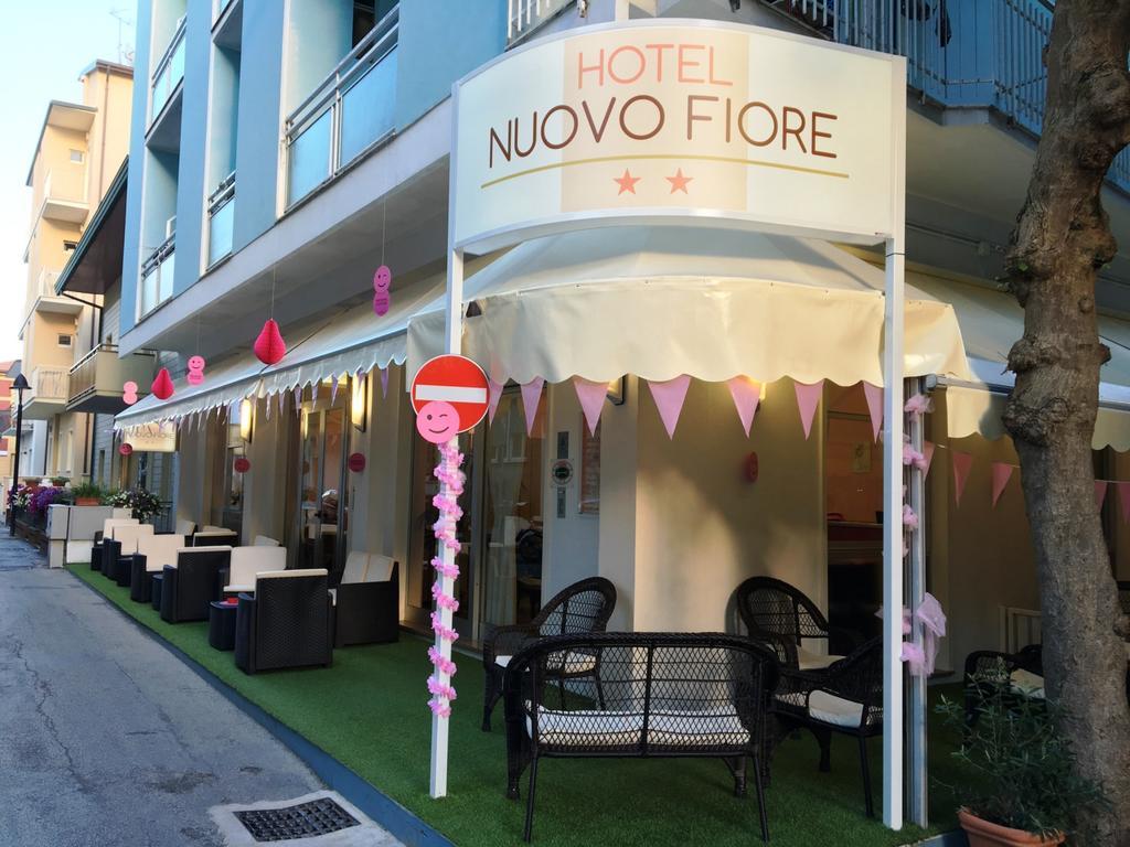 Hotel Nuovo Fiore Cattolica Kültér fotó