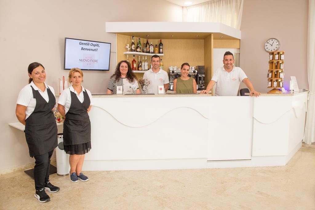 Hotel Nuovo Fiore Cattolica Kültér fotó